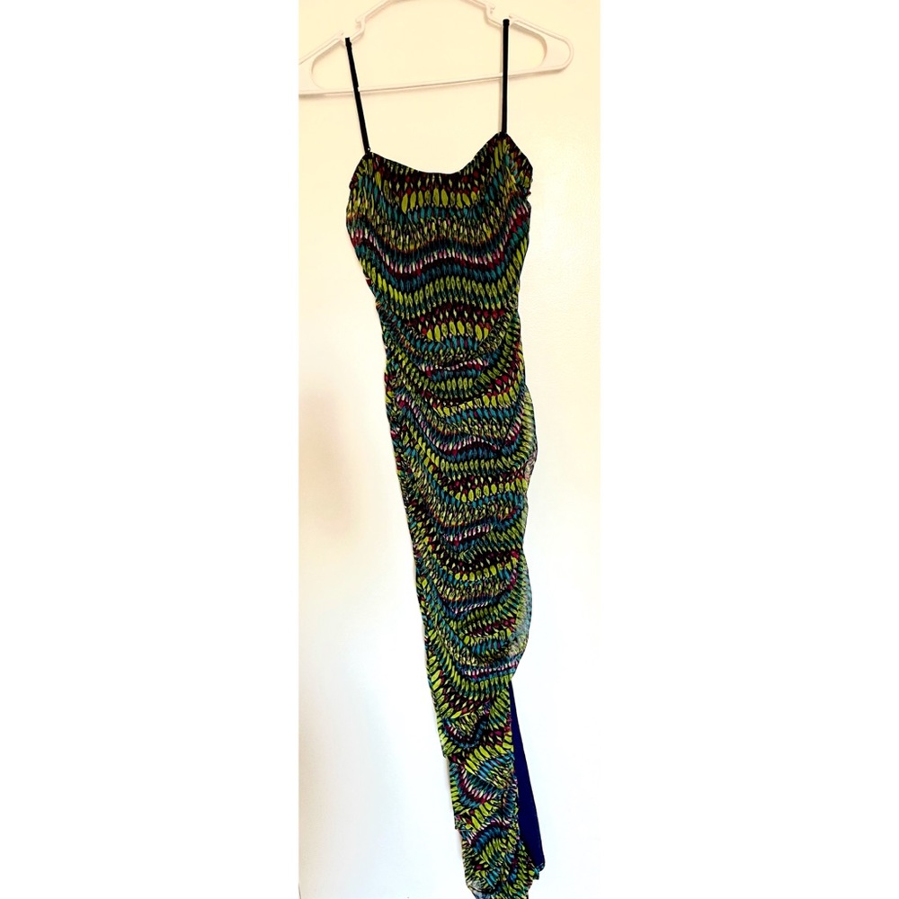 Dress - Picture 2 of 2